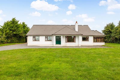 /international/ie/fern-cribbons-lane-rathangan-wexford-210119884549/