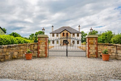 /international/ie/darogue-longford-longford-210109677114/