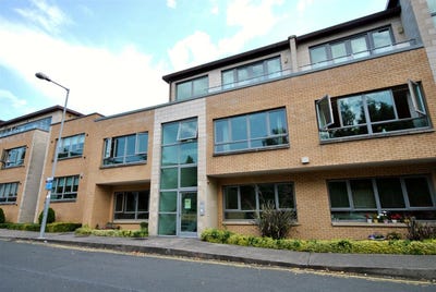 /international/ie/garrison-mews-dublin-18-dublin-210109681719/
