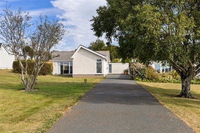 /international/ie/54-the-briary-blainroe-wicklow-210109859143/