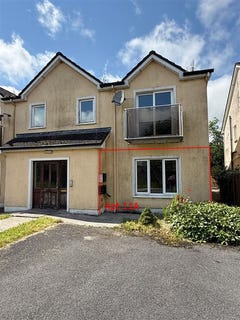 /international/ie/apt-11a-brooklawn-ballaghaderreen-roscommon-210109678859/