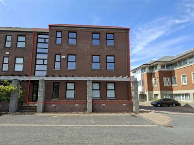 /international/ie/10-leopardstown-office-park-sandyford-dublin-210109859053/