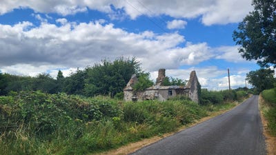 /international/ie/killenaule-co-tipperary-killenaule-tipperary-210119651712/