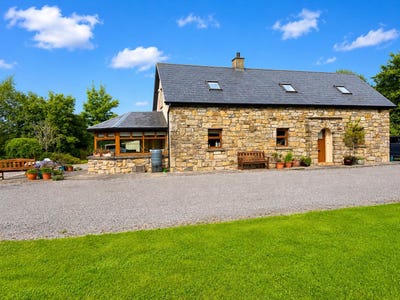 /international/ie/effrinagh-kilclare-carrick-on-shannon-roscommon-210110265730/