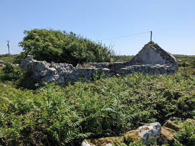 /international/ie/toureen-bealadangan-carraroe-galway-210109680322/