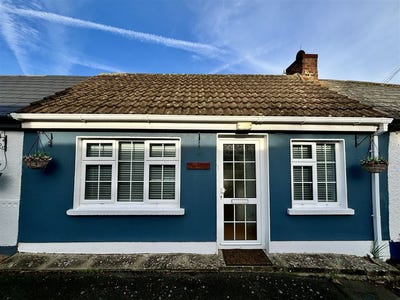 /international/ie/avila-seamount-courtown-wexford-210109679326/