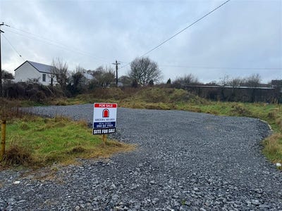 /international/ie/barry-more-athlone-westmeath-210109675724/
