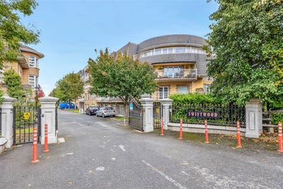 /international/ie/212-swiftwood-saggart-dublin-210109682800/
