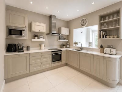 /international/ie/laraghcon-lucan-dublin-210109684776/