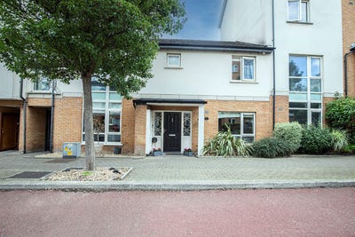 /international/ie/11-churchwell-close-belmayne-dublin-210119933202/