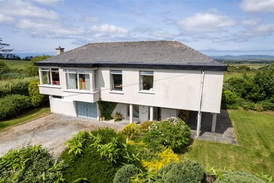 /international/ie/knocknaclogher-ballyroe-tralee-kerry-210109679914/
