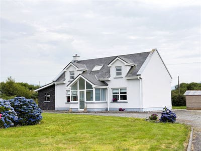 /international/ie/ref-1237-dormer-bungalow-murreagh-waterville-kerry-210109682368/