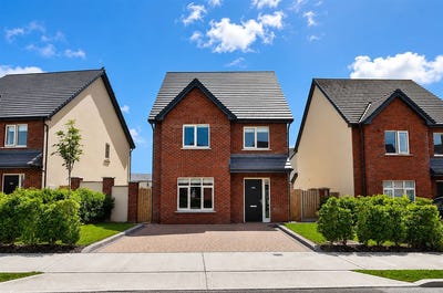 /international/ie/149-effernock-avenue-trim-meath-210109672712/