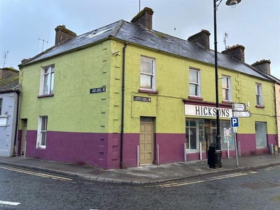 /international/ie/hickson-s-church-street-crossmolina-mayo-210109687424/