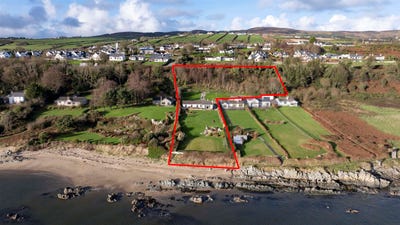 /international/ie/solas-on-approx-0-88-hec-2-17-acres-lower-ballybrack-moville-donegal-210109683386/