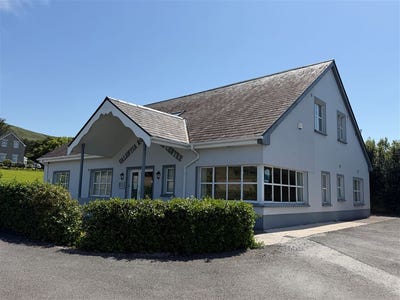 /international/ie/ref-1238-valentia-road-medical-centre-garranebane-caherciveen-kerry-210109677343/
