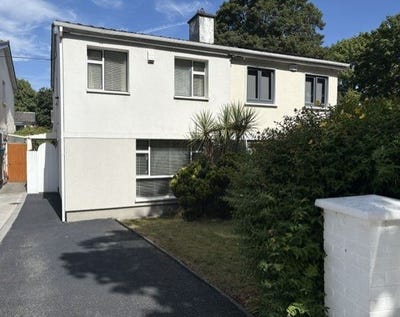 /international/ie/11-cherbury-park-avenue-lucan-dublin-210119898000/