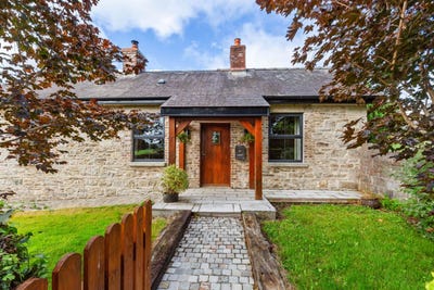 /international/ie/croneyhorn-upper-carnew-wicklow-210110265806/