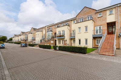 /international/ie/28-erris-square-waterville-dublin-15-dublin-210110330266/