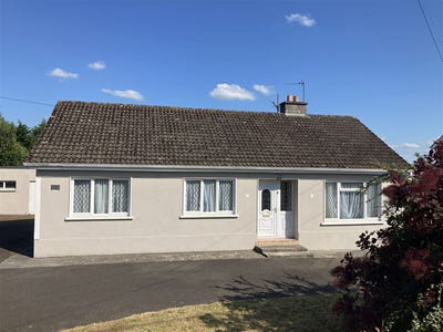 /international/ie/-dromore-cabra-road-ballycurrane-thurles-sligo-210109677541/