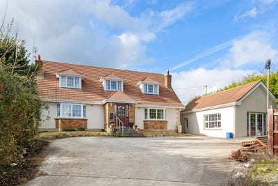 /international/ie/galbally-curracloe-limerick-210109685628/