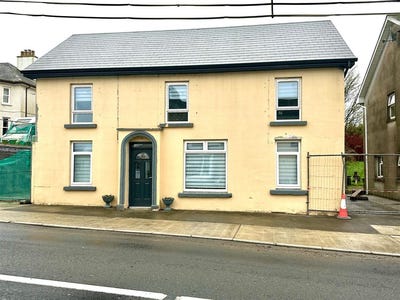 /international/ie/boyle-road-gurteen-galway-210109682614/