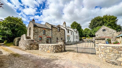 /international/ie/springhill-cottage-coolmeen-ballyhale-ballyhale-kilkenny-210119673838/