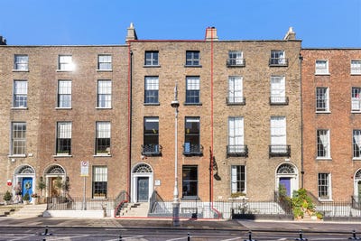 /international/ie/5-fitzwilliam-street-upper-5-baggot-court-dublin-2-dublin-210110430923/