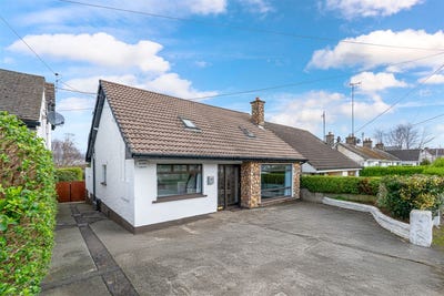 /international/ie/21a-glenamuck-cottages-dublin-18-dublin-210109682940/