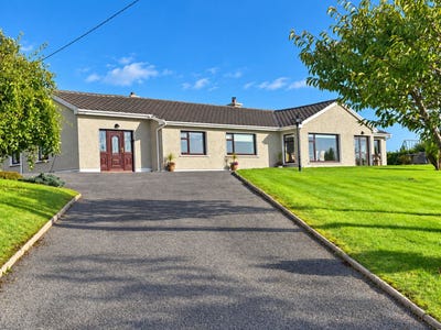 /international/ie/cranny-lower-donegal-inver-donegal-210110353472/