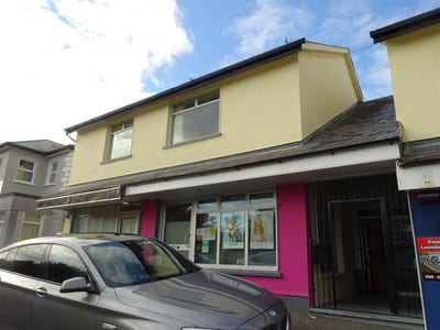 /international/ie/flat-1-2-the-mall-knock-louth-210109682837/
