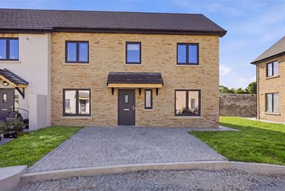 /international/ie/3-bedroom-homes-palmer-gardens-rush-dublin-210109685433/