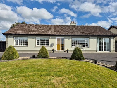 /international/ie/the-weirs-tuam-galway-210109684219/