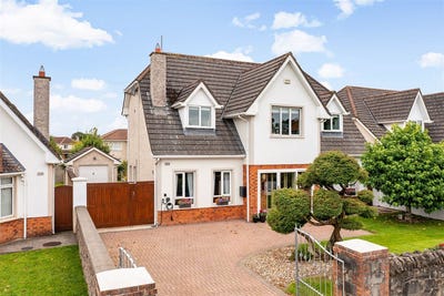 /international/ie/6-hillview-summerhill-meath-210119784571/