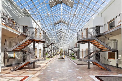 /international/ie/139-the-wintergarden-pearse-street-dublin-2-dublin-210110093635/