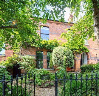 /international/ie/20-garville-road-dublin-6-dublin-210109672888/