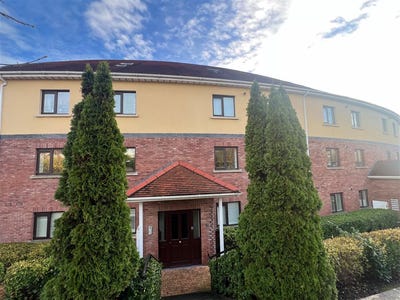 /international/ie/apartment-27-the-crescent-charlesland-greystones-wicklow-210109686503/