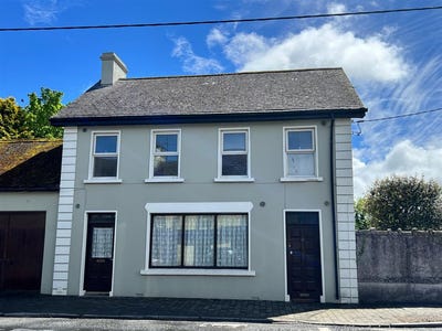/international/ie/church-street-toomevara-tipperary-210109677229/