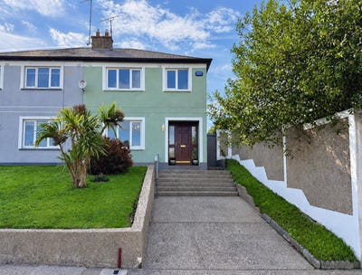 /international/ie/43-mcclure-meadows-wexford-town-wexford-210110330181/