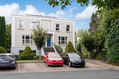 /international/ie/49-westfield-sion-hill-rock-road-blackrock-louth-210110205446/