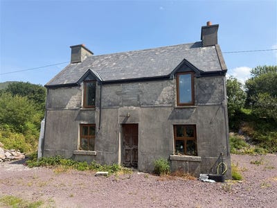 /international/ie/ref-1239-traditional-farmhouse-gowlanes-castlecove-caherdaniel-kerry-210109673709/