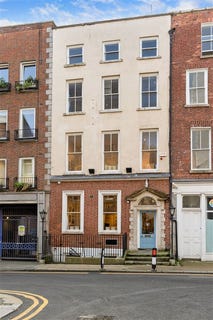 /international/ie/17-duke-street-dublin-2-dublin-210109679330/