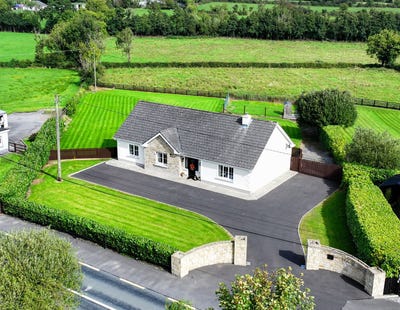 /international/ie/beacon-hill-cahanagh-newtownforbes-longford-210110330345/