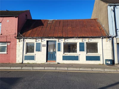 /international/ie/26-lower-main-street-arklow-wicklow-210109674899/