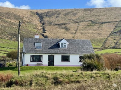 /international/ie/ballinaratha-dunquin-kerry-210109684125/