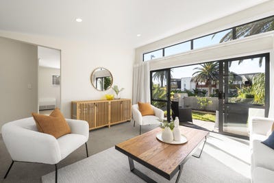 /international/nz/63-buckley-avenue-hobsonville-auckland-380120036331/