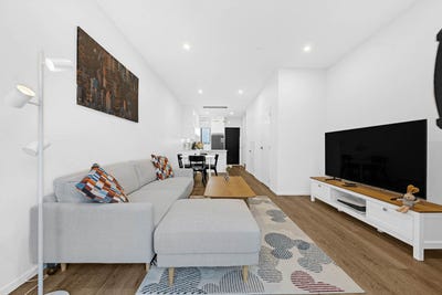 /international/nz/3-kiato-lane-flat-bush-auckland-380119963614/