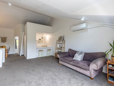 /international/nz/5-24-turanga-place-turangi-central-north-island-380119828491/