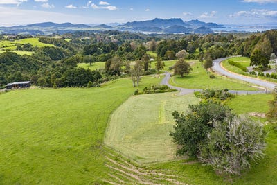 /international/nz/75-kohinui-road-parua-bay-northland-380119940718/