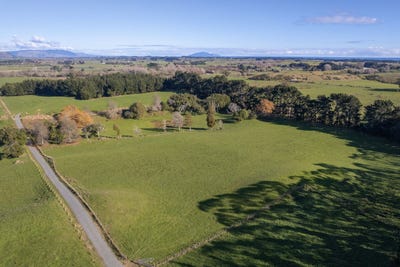 /international/nz/147a-papaitonga-lake-road-ohau-bay-of-plenty-380119955461/